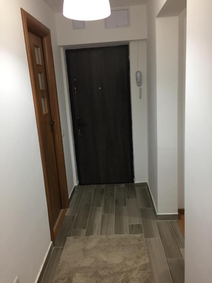 Roby Apartament Bukarest Exterior foto