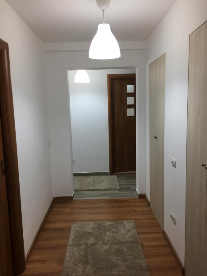 Roby Apartament Bukarest Exterior foto