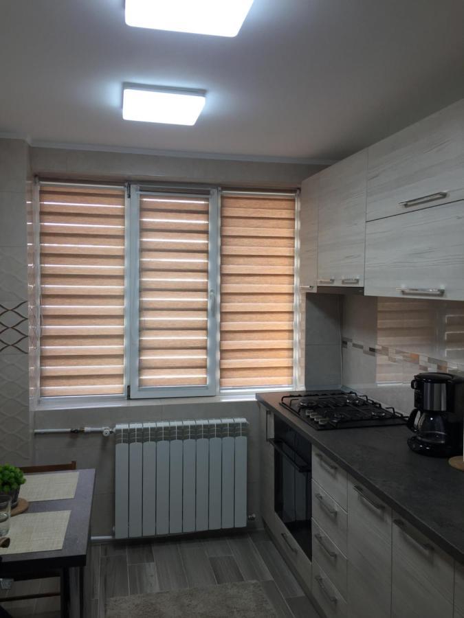 Roby Apartament Bukarest Exterior foto